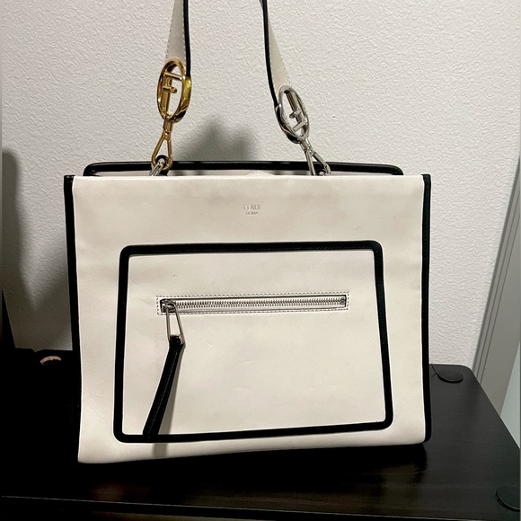 Fendi Runaway Bag - Picture 1 of 8
